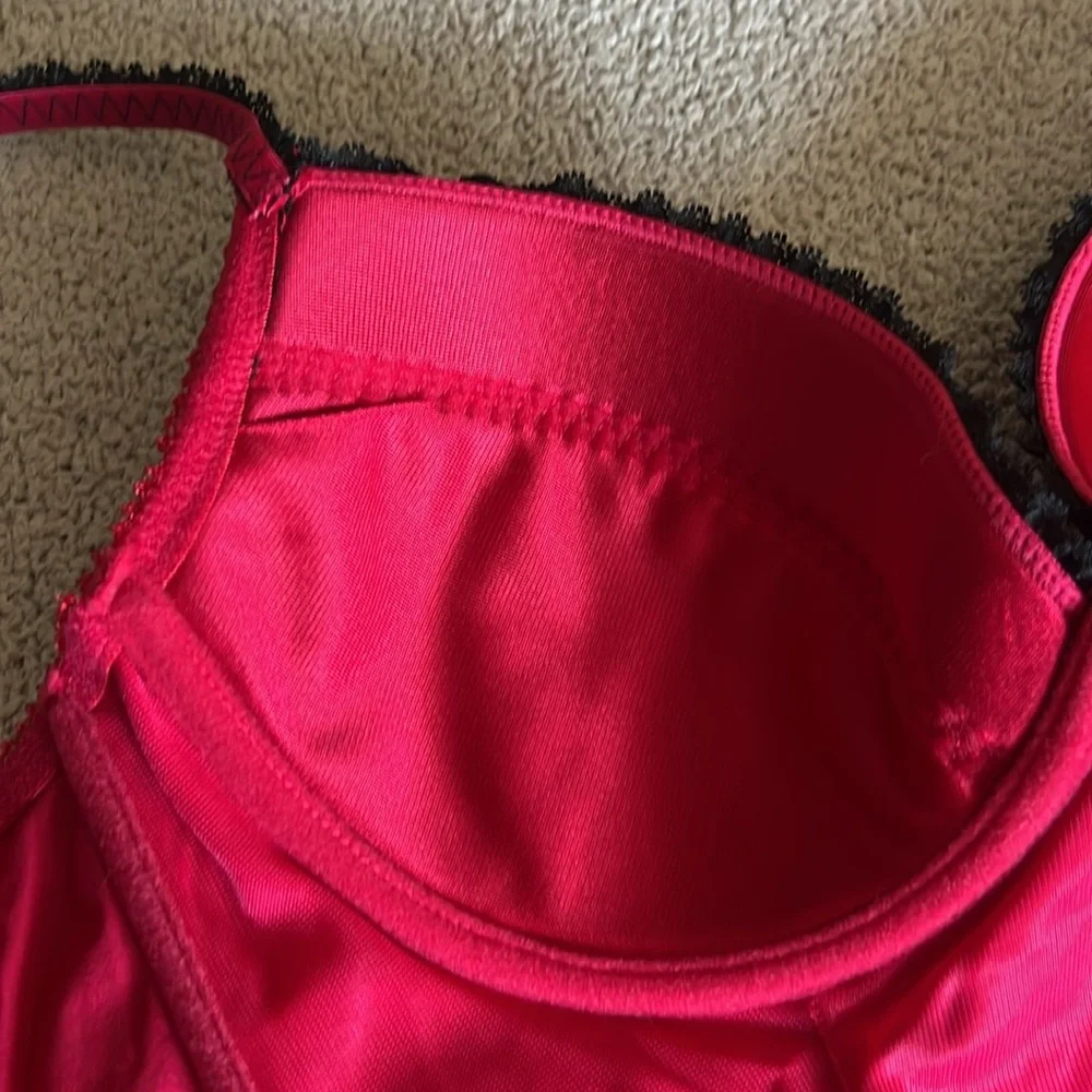 Y2K Vintage H&M Red Satin & Black Lace Boned Corset with Garter *NWT* - Size36B - Picture 6 of 14